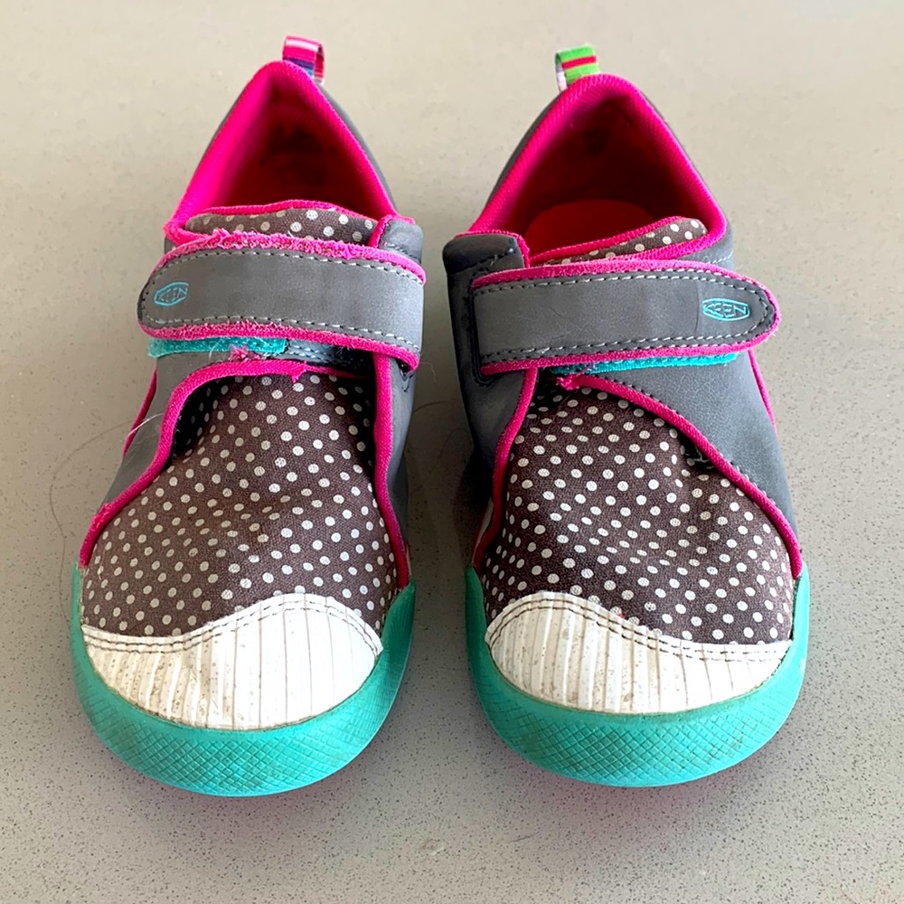 Keen girls sneakers size 13